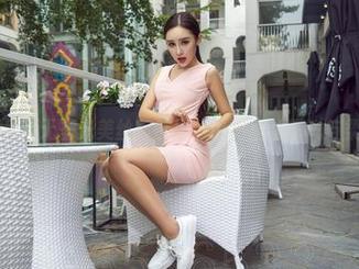 爱丝的作品，无圣光美丝高尔夫，原图里的霸气与柔情交织。