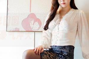 Feilin嗲囡囡 – Emily顾奈奈酱，定制皮衣豪气冲天，图片才是王道！