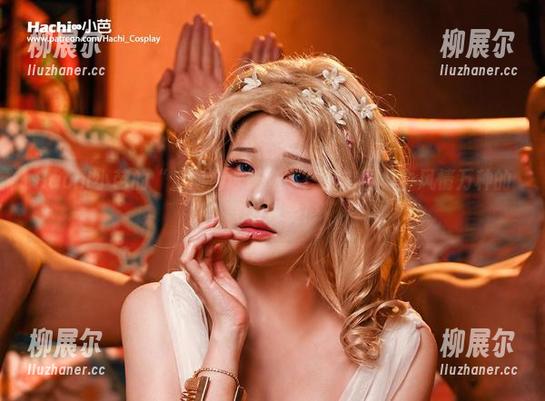 Hachi小芭的“反向游泳计划”：全套图集中风情万种的蒂法泳装！