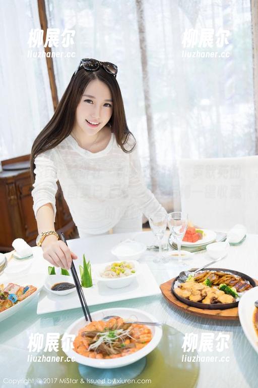 MiStar魅妍社 - 即刻通知你：黄歆苑的清纯写真图集已上线，不会后悔一键收藏的那种！