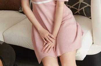 MiiTao蜜桃社 – 佩琦Pinky的圣诞福利，没想到她搞得这么妖艳！