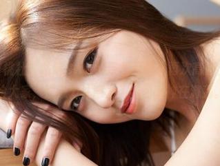 MiiTao蜜桃社 – 咕噜Sweet带着死库水再次高清出击，分享给大家，注意力注意力，我的眼神在游荡。