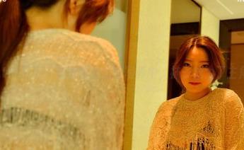 PANS写真 – 在金熙的定制写真中，袜子成为了主角！