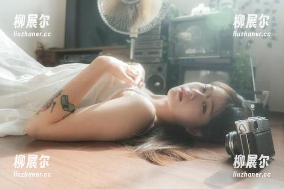 Sira(시라)，高清女友，在线等候你来发掘。