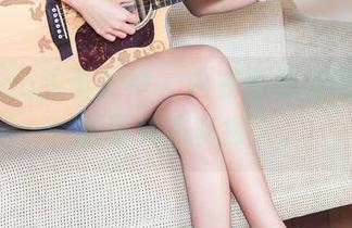 TouTiao头条女神 – 内衣免费美图大解析，张蓝欣照样撩人。