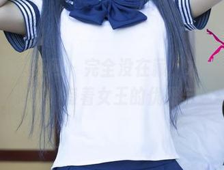 UGirls尤果网 – 完全没在藏，才可儿的高清套图里，有着女王的优雅与强势。