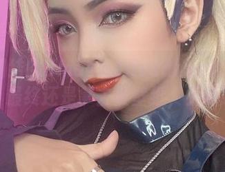 让人纠结的Umeko JRosannaNIKKE合集，最终还是拿去做壁纸，无可奈何。