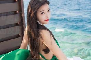 XIAOYU语画界 – 图片在闪烁，郑颖姗的旅拍作品反射出一丝温柔却又不太明显的张力。