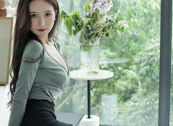 Xiuren秀人网 – 一瞥高清肉丝，果然乔娜娜对诱惑的理解超乎寻常。