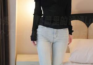 Xiuren秀人网 – 图册里的涵涵Luna，展现出一个不一样的可爱，这种反差感，哎…
