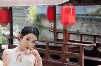Xiuren秀人网 – 最新甜七七天台大片，图片讲述别样的欢乐！