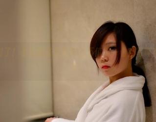 pans – 对了！小九那条连衣裙值不值得一看？写真里全都有信号！