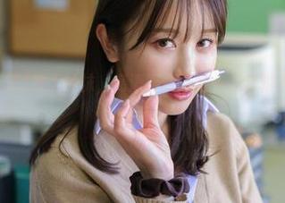 当いくみ(育美)遇上丝袜，高清图册开启一场穿梭千年的逗趣之旅！