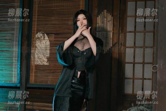 一北亦北 美图更新啦!一北亦北的蕾丝系列,连我的手机都嫉妒它光鲜亮丽!