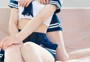 丽柜 – 自己也是美图控？文欣的自拍，下载后你肯定不想放手！