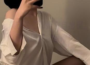 微密圈 – 保守的二舅妈亲自出镜，免费下载好图等你懂得！