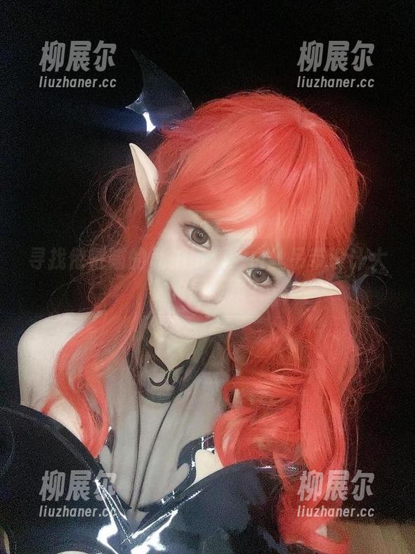 寻找倦倦喵的私拍资源：白丝吊带设计大赛的冠亚军？