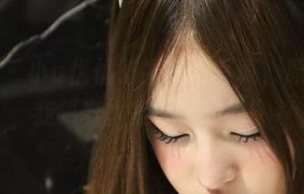 微密圈 – 小u优优子牛仔裤写真，原图告诉我“穿太紧的尴尬！”