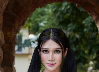 尤物馆 – 恋上兔子Nina的旅拍私包，随意翻翻，也许会有意外惊喜