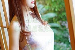 推女神 – 莫雅淇的连体衣壁纸合集：每一秒都是盛装秀嘛？