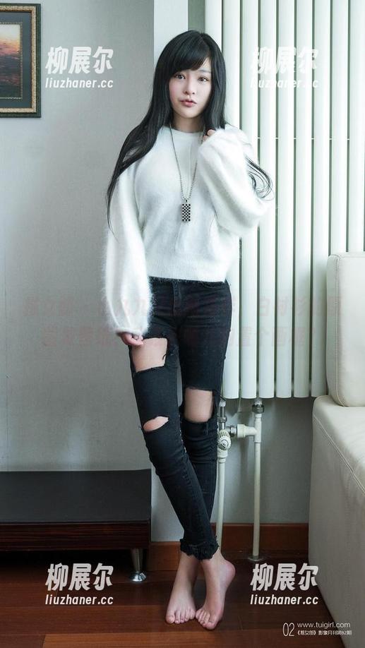 推女郎 - 小九九又出新花样，白衬衫的原图做壁纸？我该去哪儿购置个画框？