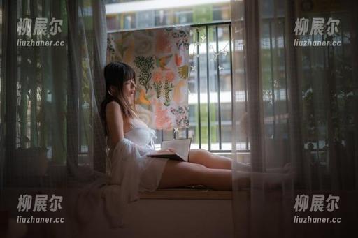 加藤惠与无颜小天使wy的奇妙碰撞，私拍资源让我好奇不已！