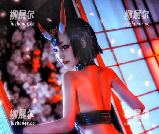 打破次元壁，星野咪兔的高清套图在卡萨布兰卡，兔子变魔术！