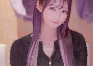 月城委员会花嫁的魔法杖，cos让你意想不到，图册里的表情太可爱！
