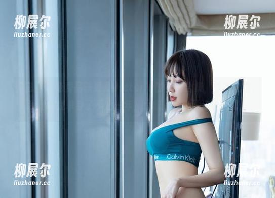 微密圈 - 免费品味果儿Victoria的礼服合集，看完之後，我觉得我单身了不止一年，大概是因为没这衣服吧。