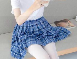 跟我来，森萝财团的定制作品，让黑丝与红格子一起欢舞！