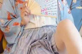 森萝财团送上黑白少女全集，下载体验，别怪我提前剧透，确实很好看！