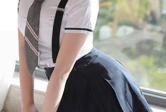 模范学院 – 夏日模式开启，唐琪儿il这全套得下载收藏！