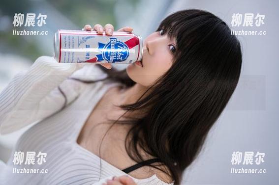 汪知子 医生姐姐的美图合集,汪知子用魅力给我的心上了一剂“念念不忘”。
