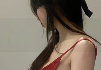 微密圈 – 从火龙果羊的红色连体吊带原图里读到的，不仅仅是色彩…