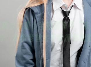 看！爆机少女喵小吉的图集中“家庭间谍”现身，约尔老爸会不会抓到黑猫呢？