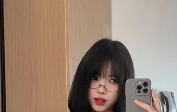 微密圈 – 琳铛铛的女仆写真：可爱得我时不时想给她倒杯茶，太甜了吧！