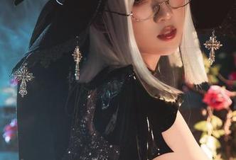 免费查看：瓦斯塔亚小龙虾的美图，黑色也能有点俏皮呢