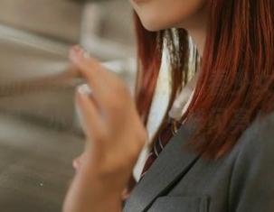 祖木子的原图让我感叹：青春少女，即使是‘小迷糊’也一样闪亮！