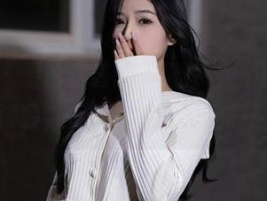 秀人网 – 要论优酱的“天使”，这组套图和资源，值得你点开再看一眼。