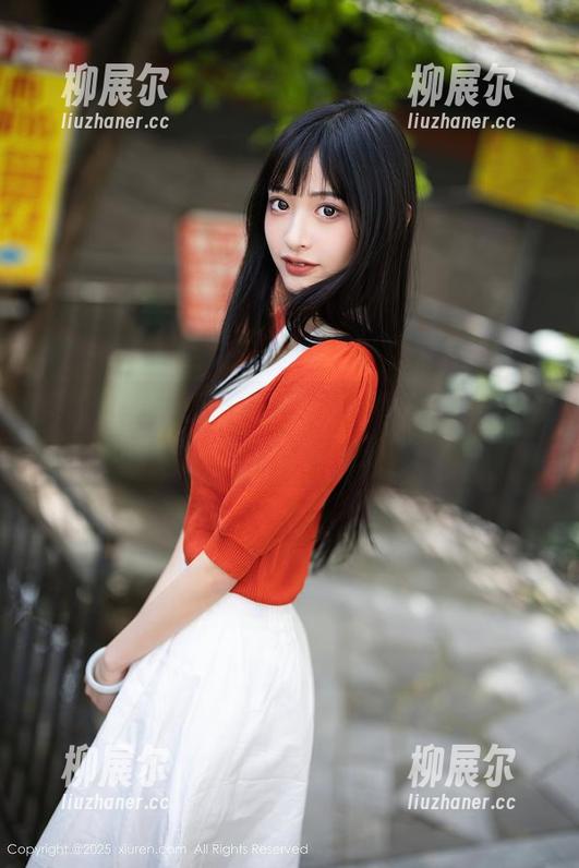 秀人网 - 小逗逗的护士定制图集：谁说只有白大褂才能治愈？