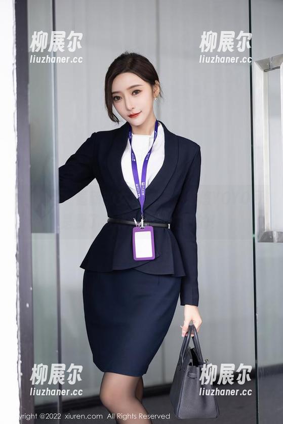 秀人网-悠悠YOYO 秀人网 - 最新的女仆风情,悠悠YOYO可是费了老鼻子劲才拍到的!