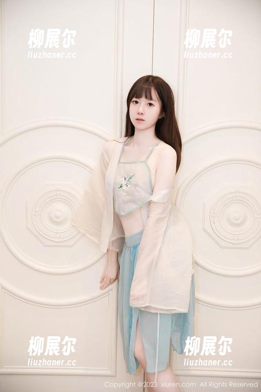 秀人网 - 陈梵妮Fanny的美图更新，不小心把圣诞老人给圈粉了？