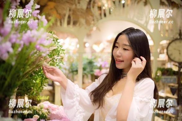 穆零Mu0的薄纱合集，网盘里完全是种撩人手法。