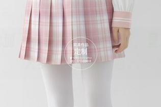 紧急企划 – 小恩的双马尾写真，里面藏了太多说不清的东西。