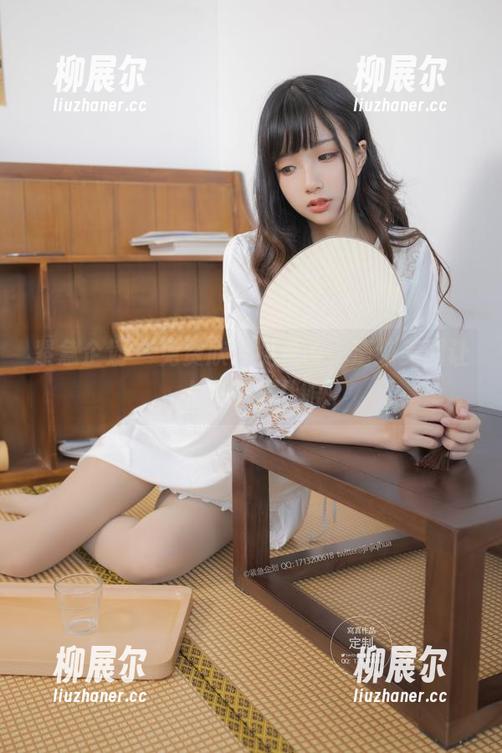 紧急企划 - 免费欣赏见希w，清纯美图让人想多看几眼