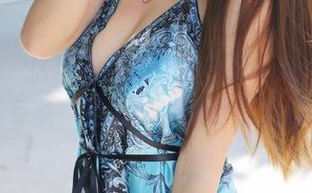 美媛馆 – 这次更新的许诺Sabrina套图，究竟有多“圣诞”，我倒是很好奇！