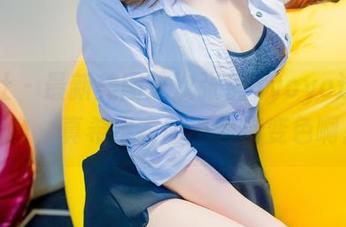 菠萝社 – 最新美图这次张优ayoyo选择了纯白，真希望衣服不容易变色啊。