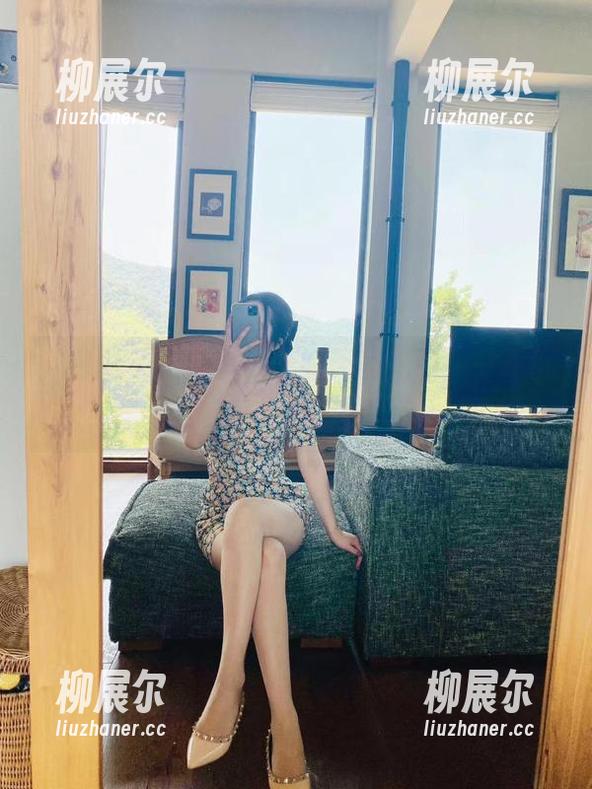 微密圈 - 软妹小九九的无圣光图集，简直是“美足事故现场”