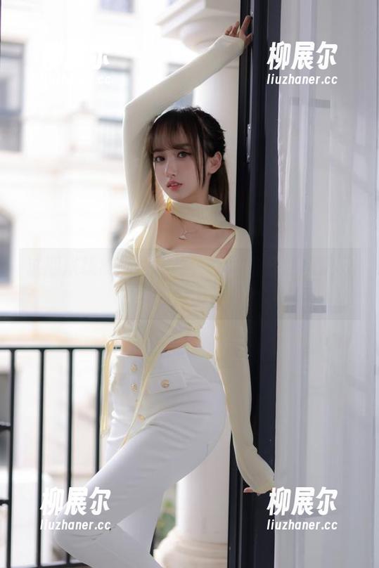 过期米线线喵写真集，你准备好迎接这只奶牛的魅力了吗？