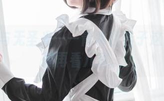 破T恤与无圣光——青水百合子这图让人想再看几遍。